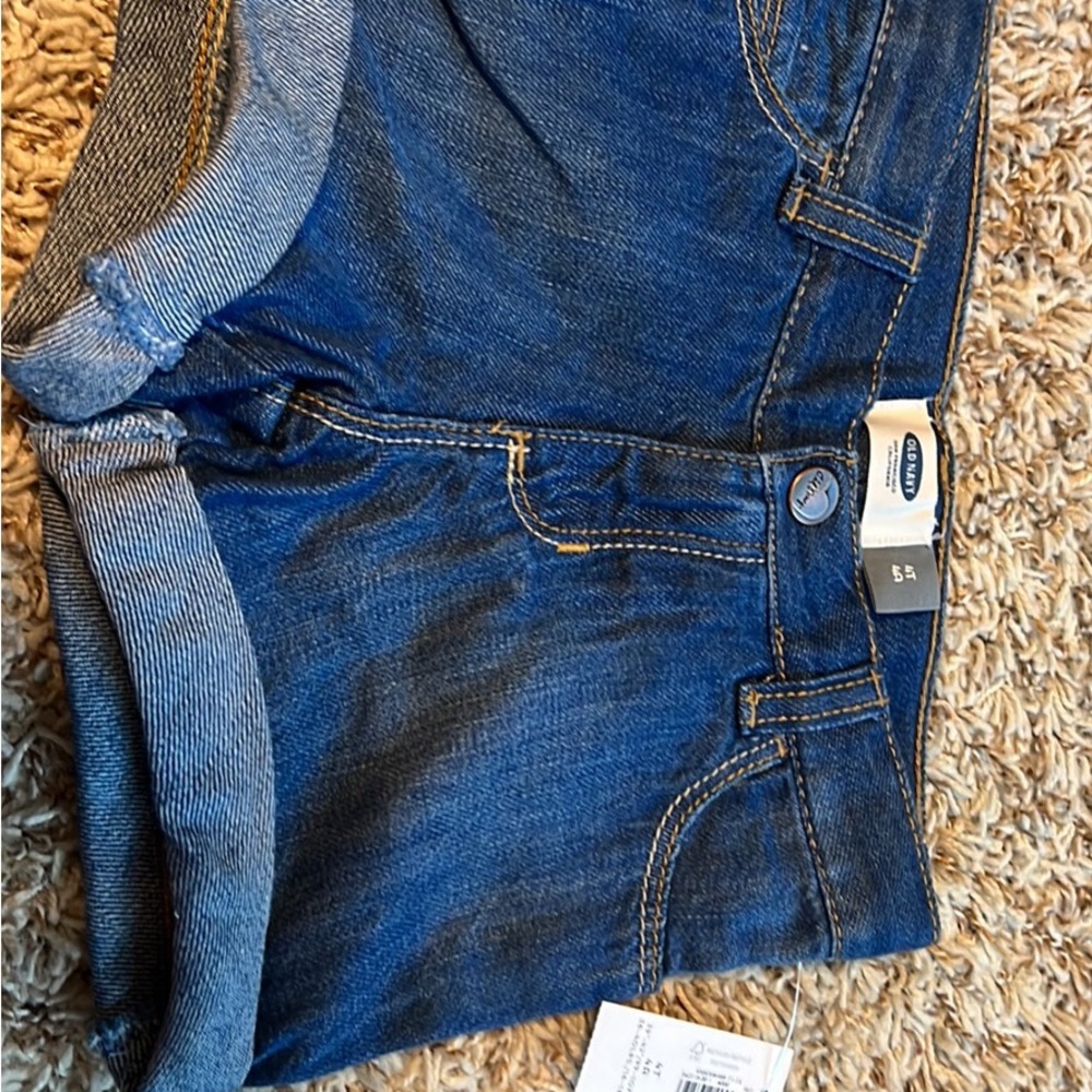 Toddler shorts 4T